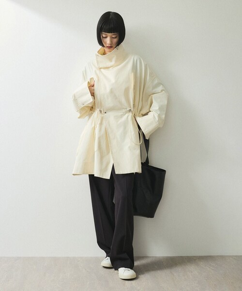 ADAM ET ROPE'(アダムエロペ)の「【WEB限定】・【サステナブル】スタンドカラーハーフモッズコート(モッズコート・レディース・ブラック/オフホワイト/ブラウン系・F)」の20枚目の写真