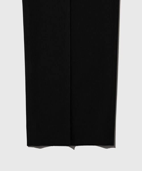 ADAM ET ROPE'（アダムエロペ）の「【AURALEE/オーラリー】LIGHT WOOL MAX GABARDINE TWO-TUCK SLACKS（スラックス・メンズ・ブラック/ダークブラウン・3/4/5）」の18枚目の写真