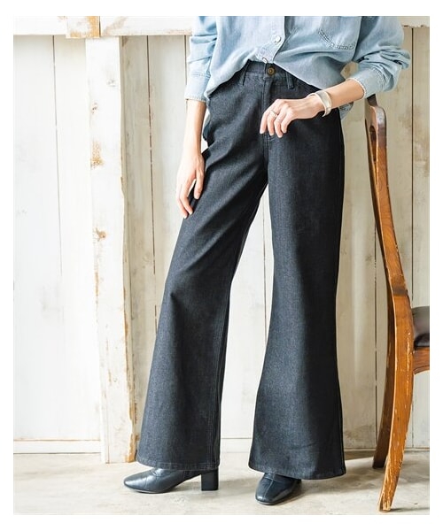 nissen（ニッセン）の「フレアトラウザーデニムパンツ（遮熱・接触冷感