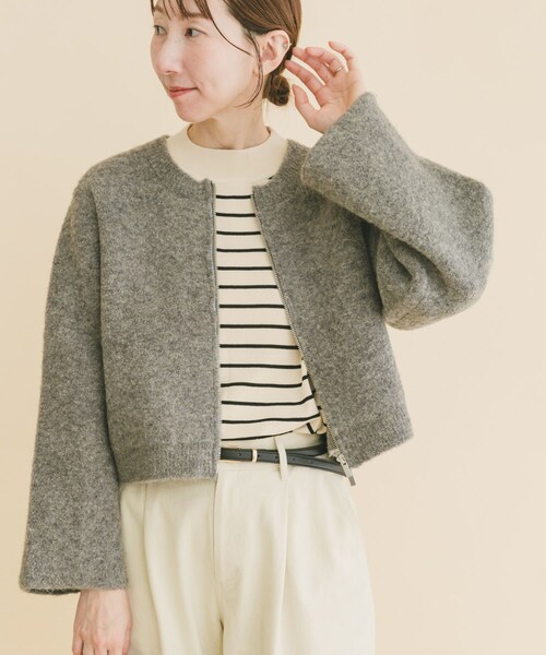 ITEMS URBANRESEARCH（アイテムズ アーバンリサーチ）の「ブークレジップショートカーディガン（カーディガン/ボレロ・レディース・GRY/BRN/RED・Free）」の14枚目の写真