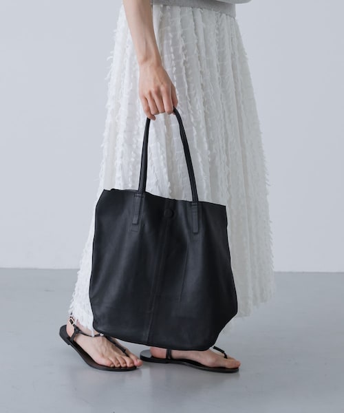 かぐれ（カグレ）の「Morphee　3WAY MEDIUM TOTE（トートバッグ・レディース・BLACK・M）」の2枚目の写真
