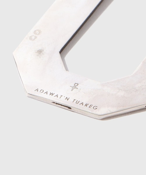 ADAM ET ROPE'(アダムエロペ)の「【Adawat'n Tuareg/アダワット トゥアレグ】Botam Sansalt(ネックレス・メンズ・シルバー・F)」の5枚目の写真