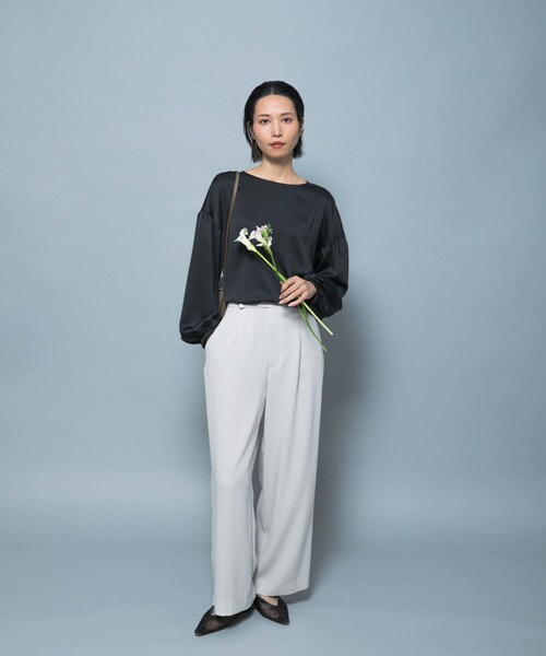 URBAN RESEARCH ROSSO（アーバンリサーチロッソ）の「ハンマーサテンギャザーブラウス（シャツ/ブラウス・レディース・WHITE/BLACK・Free）」の18枚目の写真