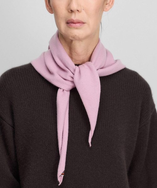 URBAN RESEARCH（アーバンリサーチ）の「Extreme Cashmere　bandana（バンダナ/スカーフ・レディース・rosa/d brown/felt/raven・-）」の4枚目の写真