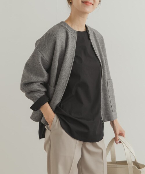 URBAN RESEARCH DOORS(アーバンリサーチドアーズ)の「『UR TECH』クルーネックプルオーバーシャツ(シャツ/ブラウス・レディース・OFF WHITE/BLACK・M)」の11枚目の写真