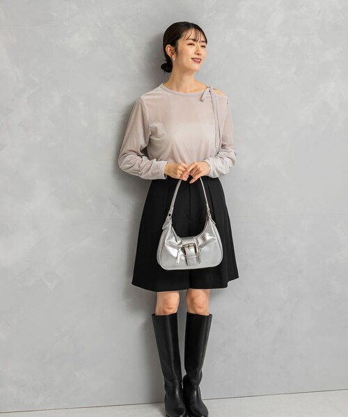 URBAN RESEARCH ROSSO（アーバンリサーチロッソ）の「シアーベロアスリットデザインカットソー（Tシャツ/カットソー・レディース・BLACK/GREIGE/L.MINT・FREE）」の20枚目の写真