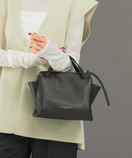 URBAN RESEARCH ROSSO（アーバンリサーチロッソ）の「GIANNI CHIARINI　ORIGAMI（ハンドバッグ・レディース・NERO・-）」の3枚目の写真