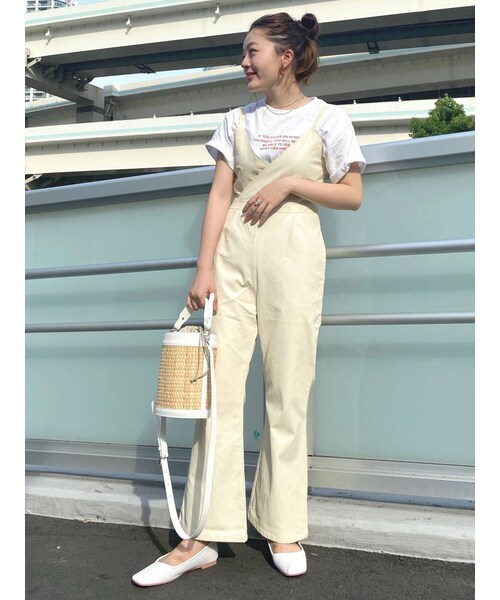 Ungrid（アングリッド）の「エコレザーサロペット（つなぎ/オールインワン・レディース・アイボリー/ブラウン・S/M）」の7枚目の写真