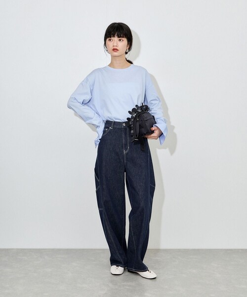 ADAM ET ROPE'(アダムエロペ)の「タックフラットシューズ(パンプス・レディース・ブラック/ホワイト・23.0/23.5/24.0/24.5)」の13枚目の写真