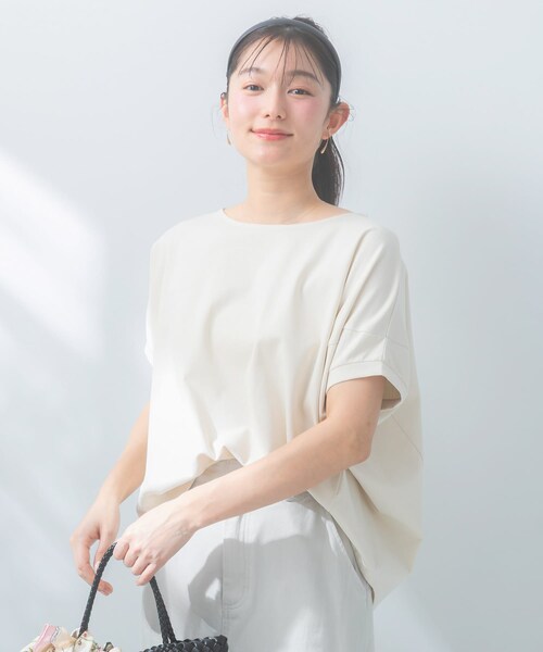 URBAN RESEARCH ROSSO（アーバンリサーチロッソ）の「『WEB/一部店舗限定』UVカットドルマンスリーブプルオーバー（Tシャツ/カットソー・レディース・IVORY/D/BLUE/CAMEL/BROWN・Free）」の8枚目の写真