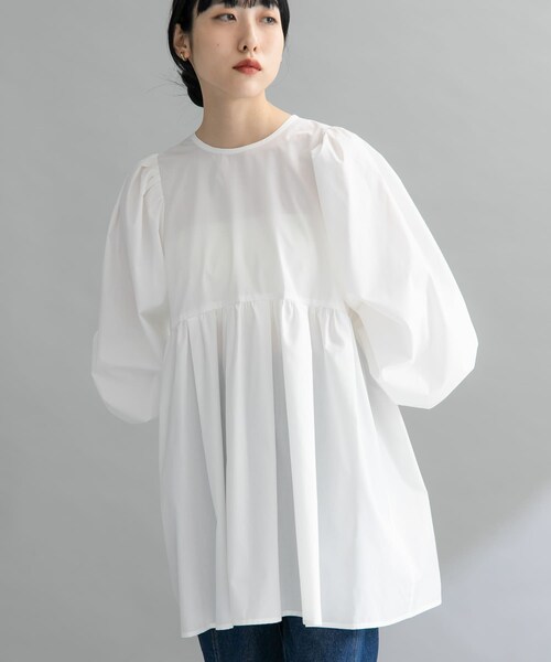 KBF（ケイビーエフ）の「『WEB限定』BACKリボンチュニック（チュニック・レディース・OFF/L.BLUE/D.BROWN・one）」の5枚目の写真