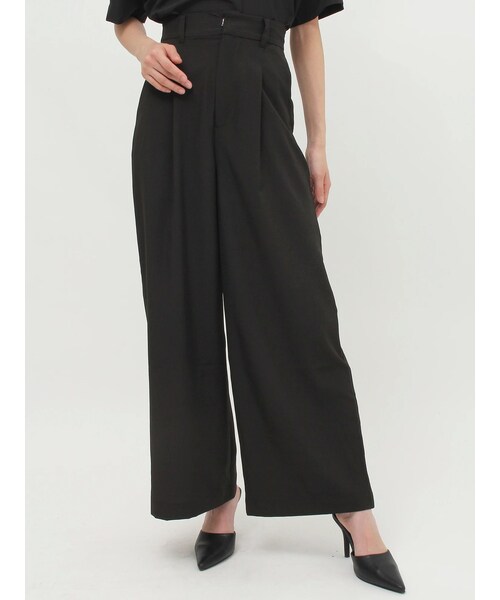 GYDA（ジェイダ）の「ハイウエストタックワイドスラックスパンツ（その他パンツ・レディース・オフホワイト/ブラック/ミックス・F）」の8枚目の写真