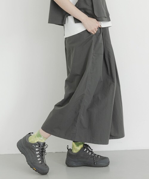 EKAL（エカル）の「『UR TECH』ナイロンタッサーワイドパンツ（その他パンツ・レディース・レイクサンリーフ/グラファイト/ネイビー/レイクブルー/ベージュ・One）」の8枚目の写真