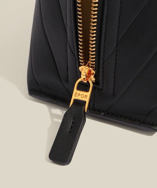 ROPE'（ロペ）の「【E'POR】【数量限定】 Y BAG Mini Emboss【超軽量】（ハンドバッグ・レディース・ブラック/ベージュ・F）」の7枚目の写真