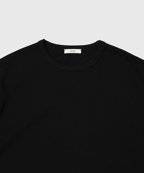 ADAM ET ROPE'(アダムエロペ)の「【ATON/エイトン】DRY COTTN JERSEY T-SHIRT(Tシャツ/カットソー・メンズ・ブラック/ホワイト・4/6)」の6枚目の写真