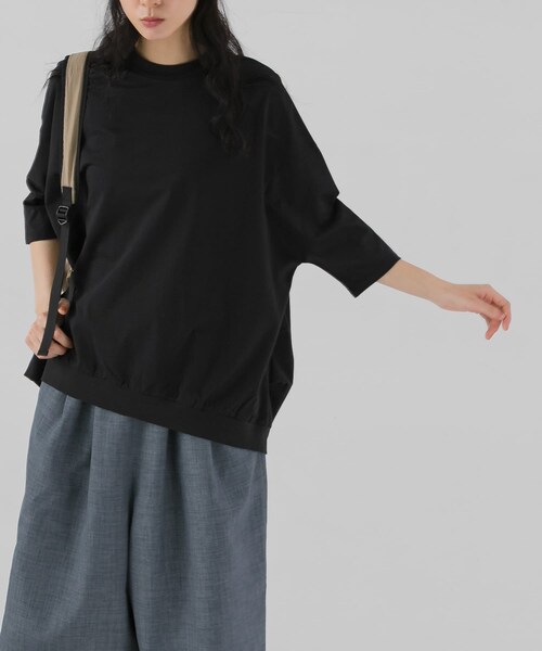 EKAL（エカル）の「『UR TECH ひやサラクール』ドロップショルダーTシャツ（Tシャツ/カットソー・レディース・ホワイト/ブラック/ネイビー・One）」の17枚目の写真