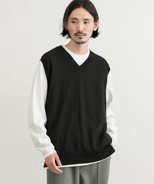 URBAN RESEARCH（アーバンリサーチ）の「ハイゲージVネックベスト（ベスト・メンズ・OFF/BLACK/S/GREEN・M/L）」の17枚目の写真