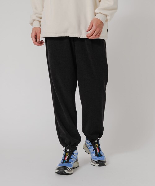 URBAN RESEARCH(アーバンリサーチ)の「『別注』THOUSAND MILE×URBAN RESEARCH ニットフリースパンツ(その他パンツ・メンズ・BLACK/CHARCOAL/NAVY/OFF・M/L)」の16枚目の写真