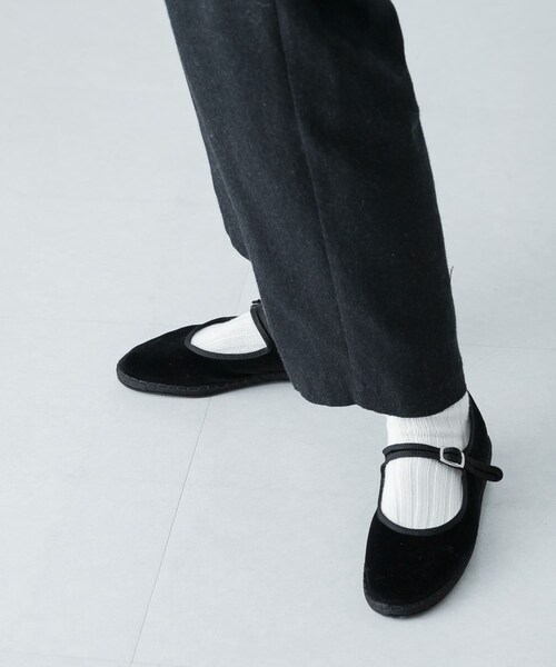 かぐれ(カグレ)の「drogheria Crivellini M.JANE VELVET(その他シューズ・レディース・BLACK/CARDINAL・23.5/24/25)」の5枚目の写真