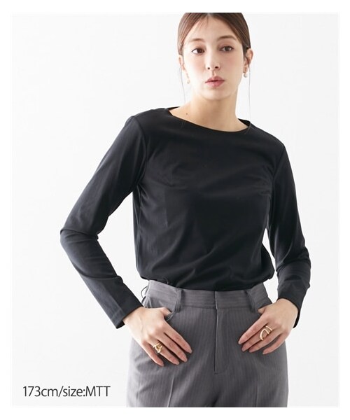 nissen（ニッセン）の「前身2枚重ね長袖カットソー（Tシャツ/カットソー・レディース・オフホワイト/黒/サックス・MTT/LTT/LLTT/3LTT/4LTT/5LTT）」の2枚目の写真