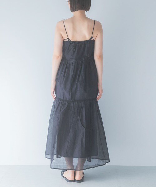 URBAN RESEARCH ROSSO（アーバンリサーチロッソ）の「MARILYN MOON　SHEER TIERED DRESS（ワンピース・レディース・BEIGE/BLACK/WHITE・Free）」の11枚目の写真