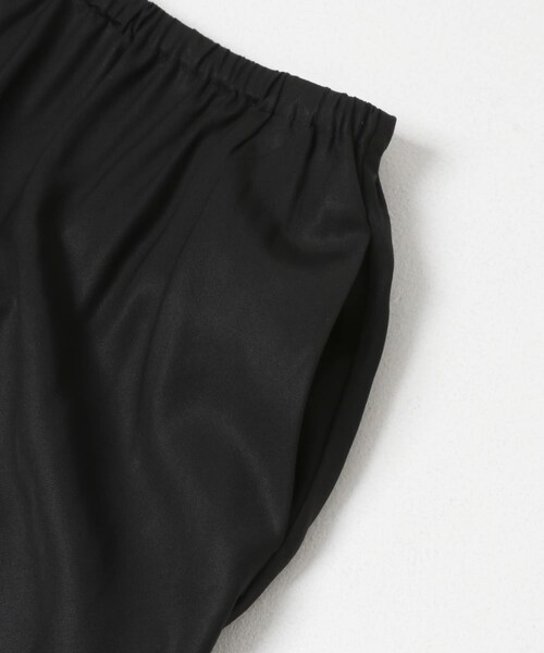 URBAN RESEARCH DOORS（アーバンリサーチドアーズ）の「バイアスロングスカート（スカート・レディース・BLACK・M/L）」の5枚目の写真