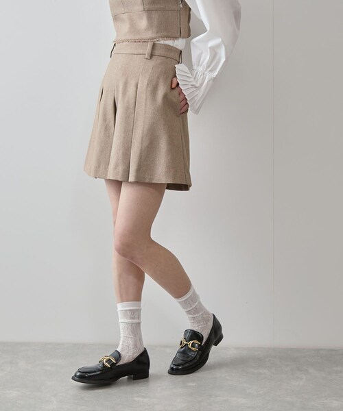 VIS(ビス)の「サマーツイードタックフレアショートパンツ(その他パンツ・レディース・キナリ系/キャメル系・M/S)」の16枚目の写真
