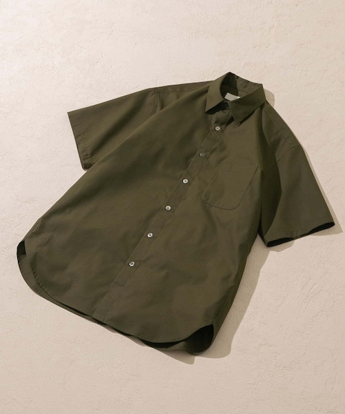 URBAN RESEARCH ROSSO（アーバンリサーチロッソ）の「『防シワ/防臭』『XLサイズあり』ハイパフォーマンスブロード半袖シャツ（シャツ/ブラウス・メンズ・SAX/WHITE/NAVY/KHAKI/BLK CHECK/BLK STRIPE・S/M/L/XL）」の2枚目の写真