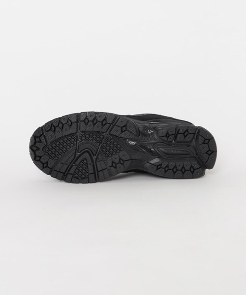 URBAN RESEARCH DOORS（アーバンリサーチドアーズ）の「NEW BALANCE　2002R（スニーカー・メンズ・78J(BLACK)・26/26.5/27/27.5/28/28.5/29）」の6枚目の写真