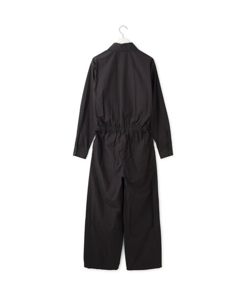 ADAM ET ROPE'(アダムエロペ)の「【AURALEE(オーラリー)】GARMENT-DYED FINX SHUTTLE WEATHER JUMPSUIT(つなぎ/オールインワン・レディース・ダークブラウン・1)」の3枚目の写真