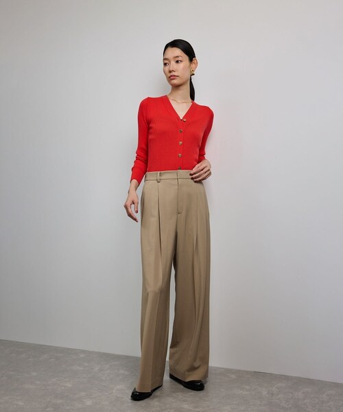 ROPE'（ロペ）の「ワンタックストレートワイドパンツ【REGGIANI（レッジアーニ）】（その他パンツ・レディース・ブラック/ベージュ・36/38/40）」の10枚目の写真