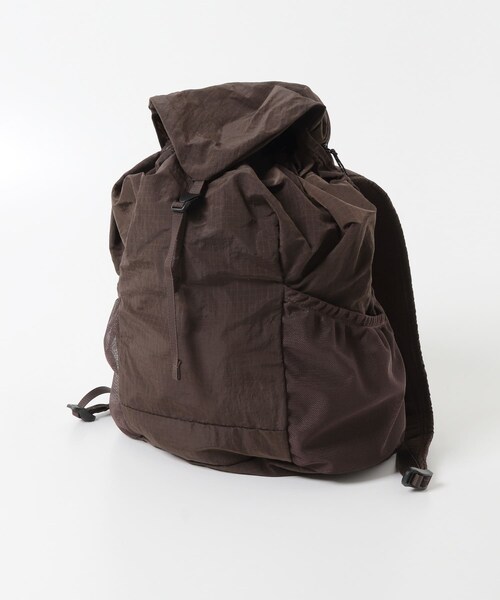 KBF（ケイビーエフ）の「メッシュポケットリップストップリュック（バックパック/リュック・レディース・GRAY/BROWN・One）」の18枚目の写真