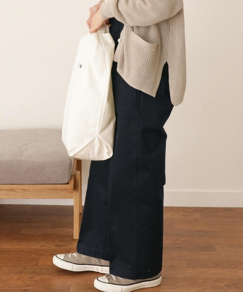 URBAN RESEARCH DOORS(アーバンリサーチドアーズ)の「FORK&SPOON チノワイドトラウザー∴(チノパンツ・レディース・BEIGE/NAVY・1/2)」の20枚目の写真
