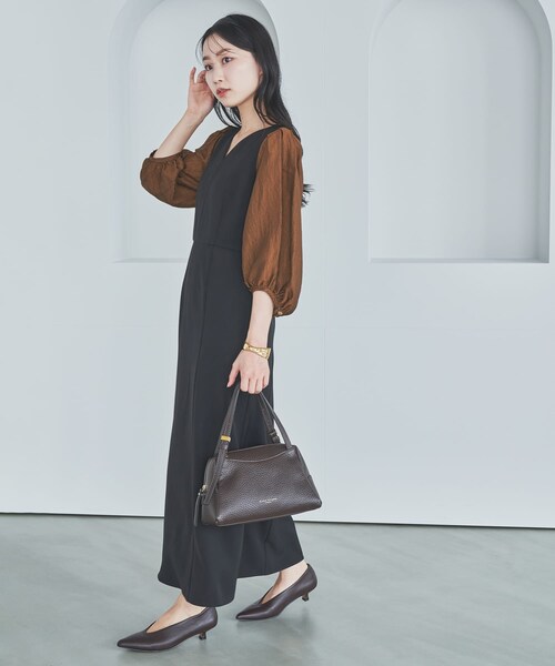 URBAN RESEARCH ROSSO（アーバンリサーチロッソ）の「ドッキングスリーブVネックワンピース（ワンピース・レディース・KHK×BRN/BL×BRONZE・FREE）」の10枚目の写真