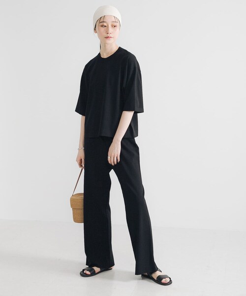 URBAN RESEARCH(アーバンリサーチ)の「ドライタッチハイゲージニットTシャツ(Tシャツ/カットソー・レディース・BLACK/OFF・FREE)」の22枚目の写真