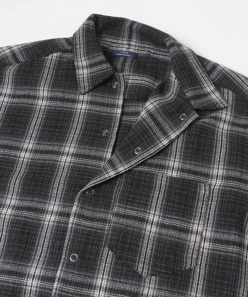 ITEMS URBANRESEARCH(アイテムズ アーバンリサーチ)の「ツイードチェックリングドットボタンシャツ(シャツ/ブラウス・メンズ・BLACK/OLIVE/RED・M/L)」の6枚目の写真