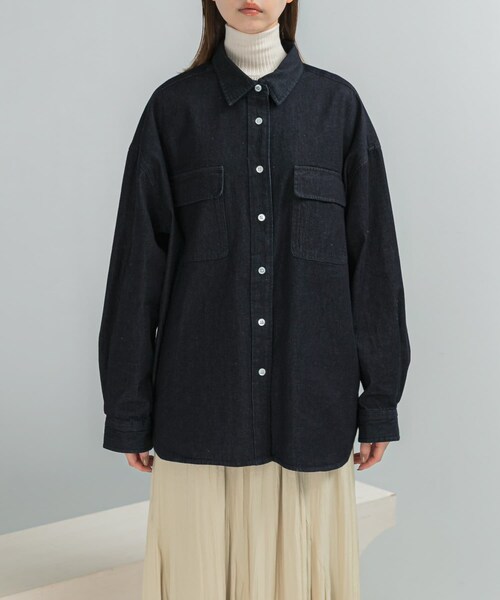 URBAN RESEARCH ROSSO（アーバンリサーチロッソ）の「『WEB限定』デニムオーバーシャツ（シャツ/ブラウス・レディース・INDIGO/FOG PINK・Free）」の10枚目の写真