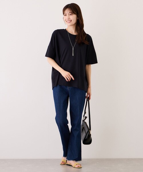 Jayro(ジャイロ)の「クリアクールワイドシルエットプルオーバー(Tシャツ/カットソー・レディース・ブラック/ホワイト系/ブルー・F)」の8枚目の写真