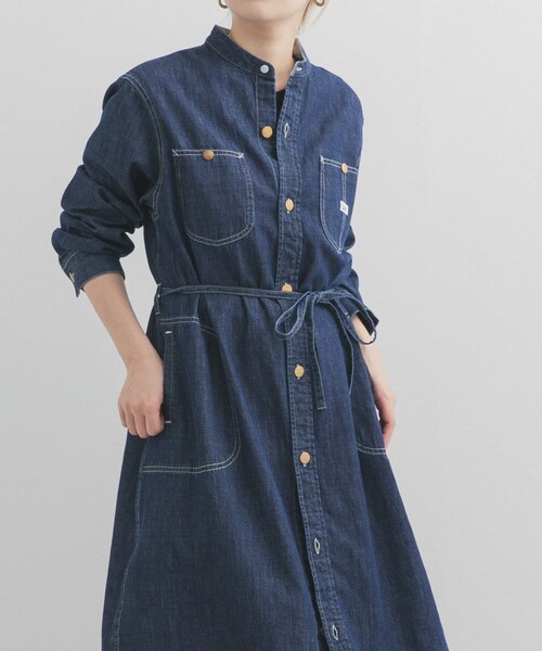 URBAN RESEARCH DOORS（アーバンリサーチドアーズ）の「『別注』Lee×DOORS　WORK SHIRTS ONE-PIECE（ワンピース・レディース・BLUE/NAVY・One）」の8枚目の写真