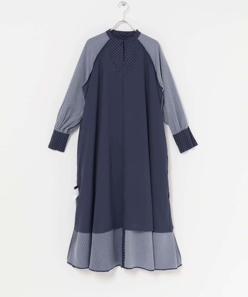 URBAN RESEARCH ROSSO（アーバンリサーチロッソ）の「『WEB限定』ドットプリントケープワンピース（ワンピース・レディース・NAVY/BLACK・FREE）」の15枚目の写真