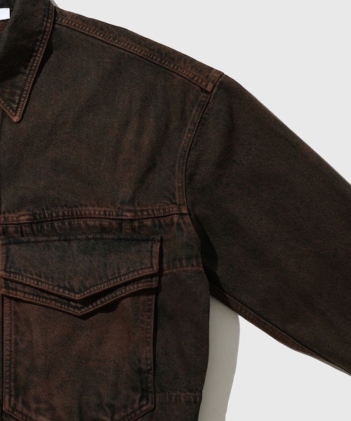 ADAM ET ROPE'（アダムエロペ）の「【Etudes Studio/エチュードストゥディオ】LOOSE DENIM JACKET（デニムジャケット・メンズ・ダークブラウン・46/48）」の5枚目の写真