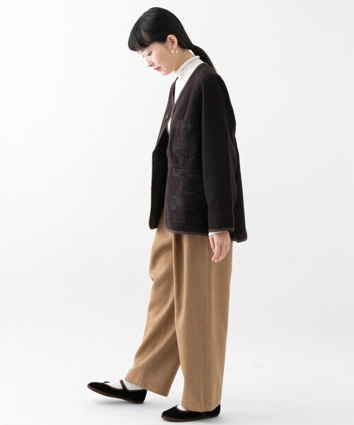 URBAN RESEARCH（アーバンリサーチ）の「WORK NOT WORK　ウールエンブロイダリーバーナージャケット（ノーカラージャケット・レディース・GRAY/D.BROWN・1/2）」の19枚目の写真