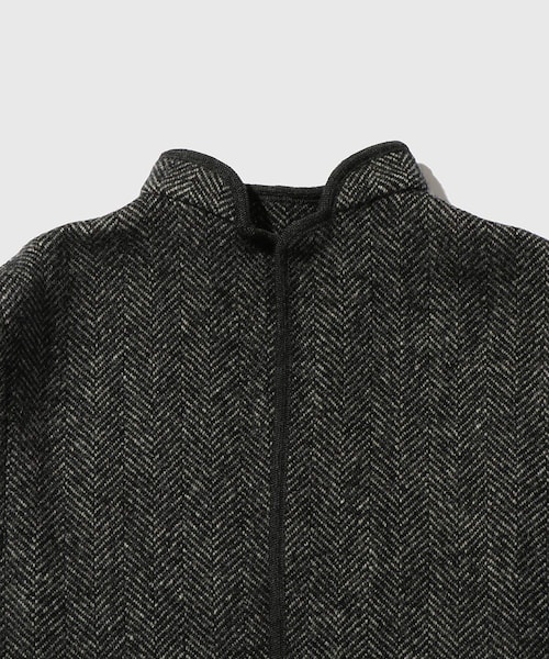 ADAM ET ROPE'(アダムエロペ)の「【E.S.P/イーエスピー】SOLA VEST TWEED(ダウンベスト・メンズ・チャコール・L/M)」の4枚目の写真