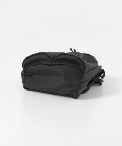 THE GOODLAND MARKET（ザグッドランドマーケット）の「F/CE.　re/cor TACTICAL 2WAY DRAWSTRING（ショルダーバッグ・レディース・Black/Gray・FREE）」の6枚目の写真