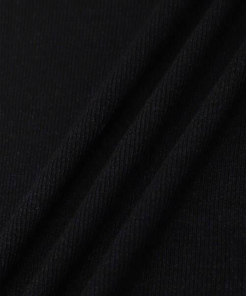ADAM ET ROPE'(アダムエロペ)の「【J'aDoRe限定】【AURALEE(オーラリー)】WOOL SILK SOFT RIB TANK(タンクトップ・レディース・ピンク/ブラック・1)」の11枚目の写真