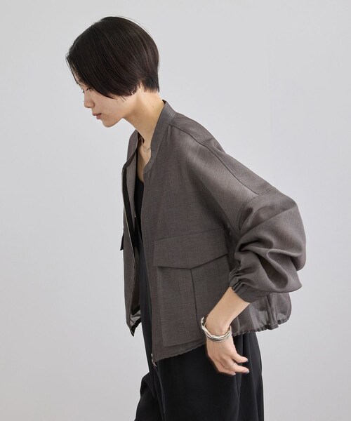 ADAM ET ROPE'(アダムエロペ)の「シアーツイルジップブルゾン(ブルゾン・レディース・キナリ/ブラウン・F)」の11枚目の写真