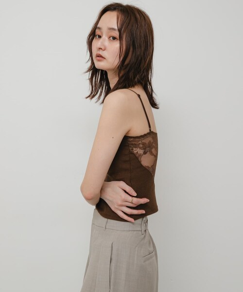 SENSE OF PLACE by URBAN RESEARCH(センスオブプレイスバイアーバンリサーチ)の「『WEB/一部店舗限定』バックレースカップ付きキャミソール(キャミソール・レディース・BROWN/IVORY/BLACK・One)」の19枚目の写真