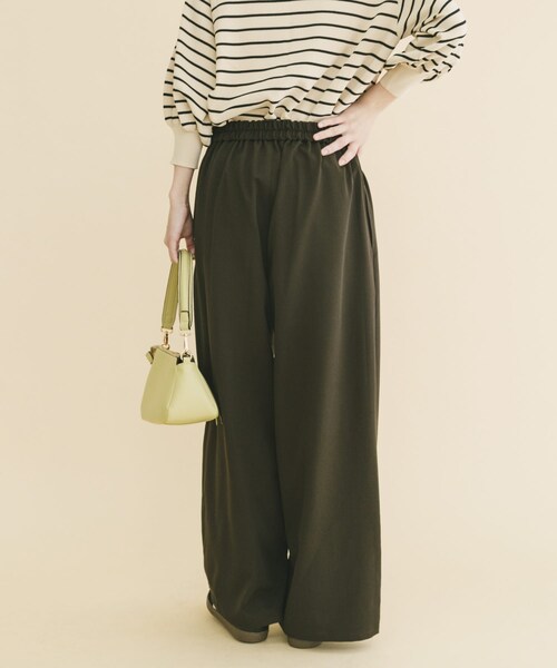 ITEMS URBANRESEARCH（アイテムズ アーバンリサーチ）の「ワイドイージーパンツ（その他パンツ・レディース・BEG/BRN/BRD・Free）」の10枚目の写真
