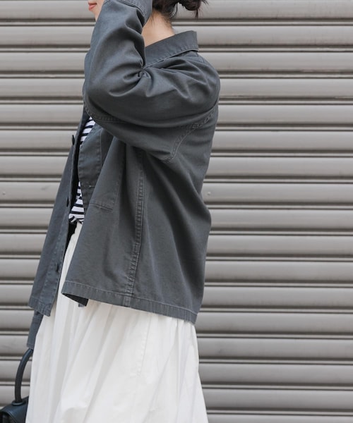 URBAN RESEARCH DOORS（アーバンリサーチドアーズ）の「FORK&SPOON　ミリタリージャケット（ミリタリージャケット・レディース・CHARCOAL/KHAKI・1）」の5枚目の写真