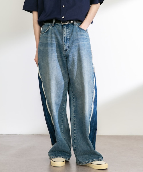 URBAN RESEARCH Sonny Label（アーバンリサーチサニーレーベル）の「Wrangler　WREMAKE SIDE ZIP FLARE（デニムパンツ・メンズ・BK REMAKE/BL REMAKE・S/M）」の2枚目の写真